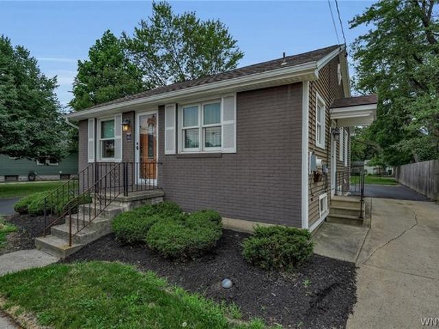 House for sale in West Seneca, New York