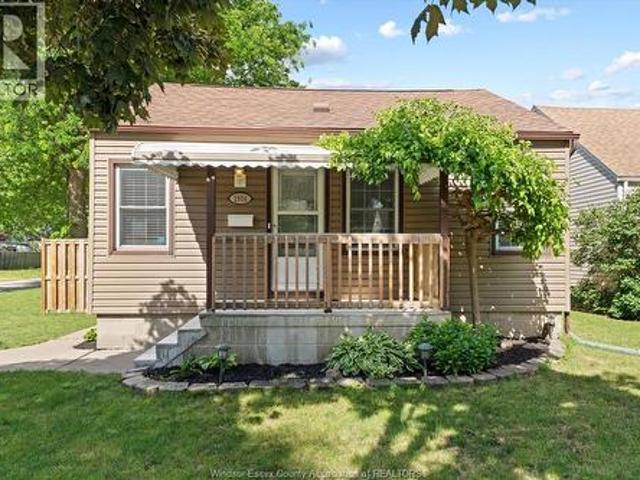 House for sale in Maidstone, Ontario