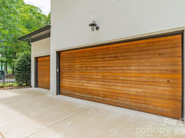 House for sale in Mecklenburg, North Carolina