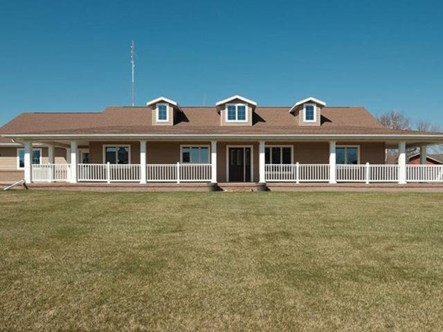 House for sale in Sioux Center, Iowa