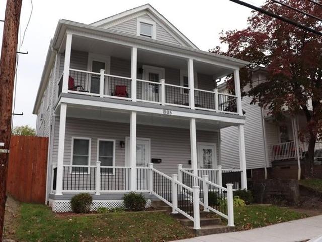 House for sale in Moundsville, West Virginia