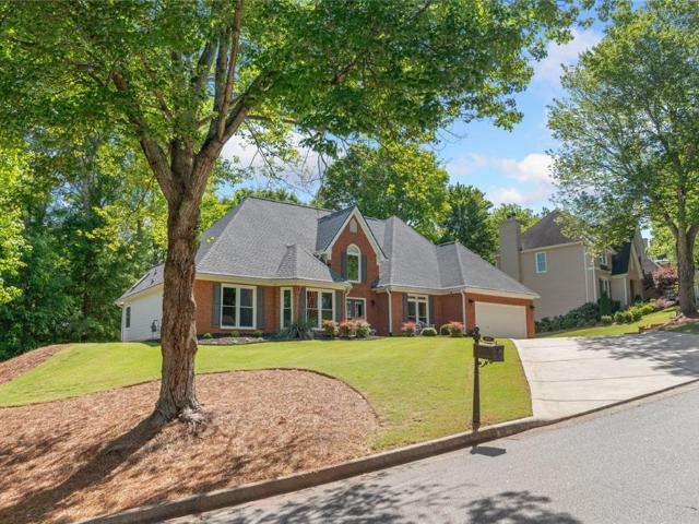 House for sale in Alpharetta, Fulton County