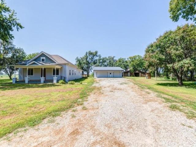House for sale in Abilene, Dickinson County