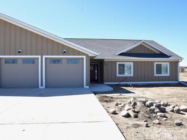 Townhouse for sale in Stanley, South Dakota