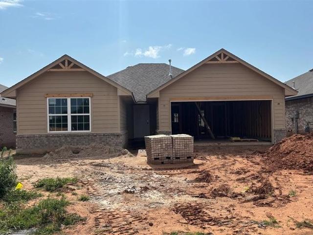 House for sale in Yukon, Oklahoma