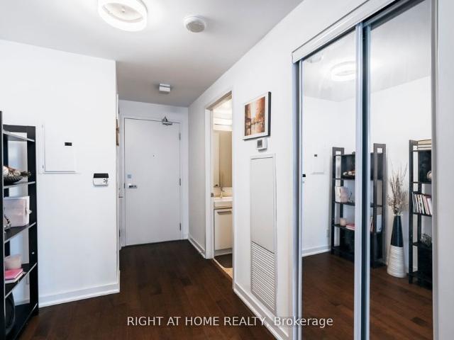 House for rent in Spadina—Fort York, Toronto