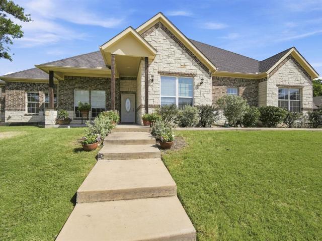 House for sale in Ellis, Texas