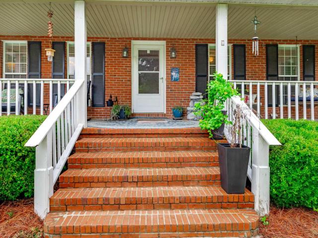 House for sale in Gilbert, South Carolina