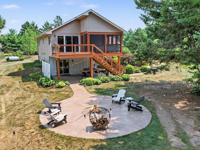 House for sale in Saint Croix, Wisconsin
