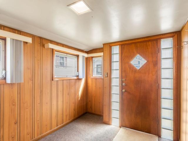 House for sale in Mchenry, Illinois