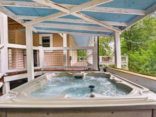 House for sale in Bootbluff, Dandridge