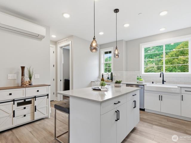 House for sale in Tanner, North Bend