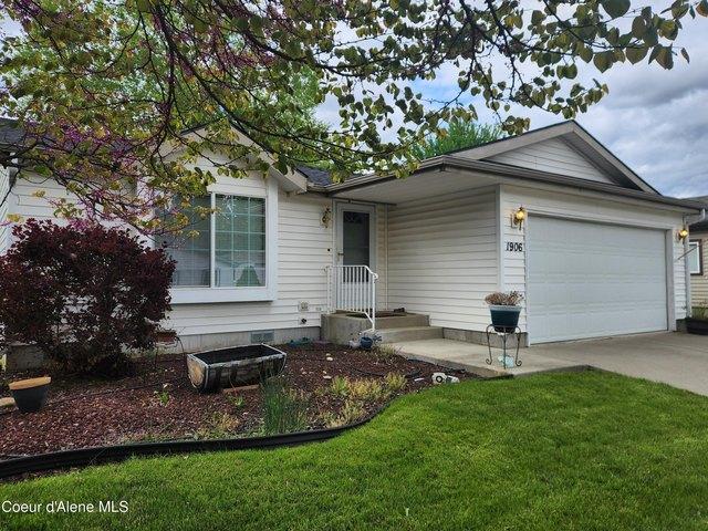 House for sale in Hayden, Idaho