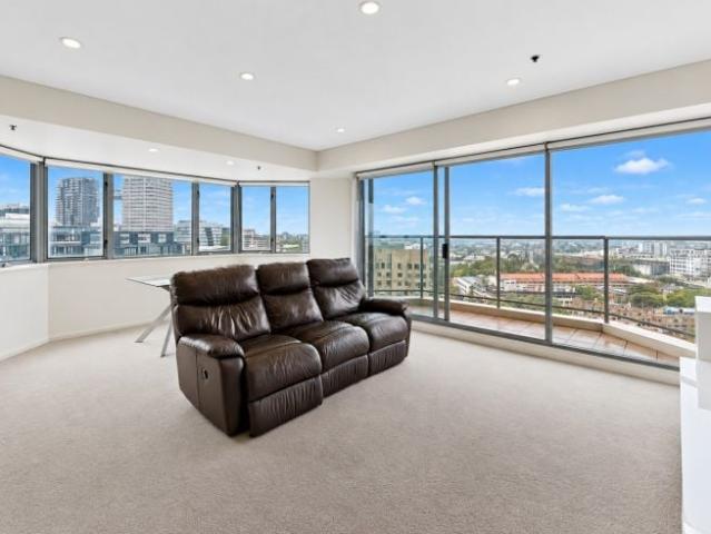 Apartment for rent in Chinatown, Sydney