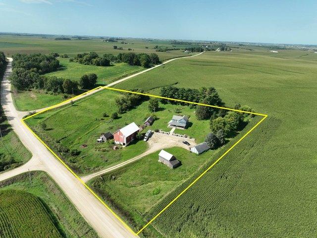 Farm for sale in Waukon, Iowa