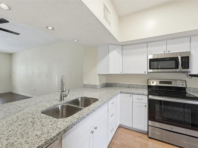 Townhouse for sale in Willis, Texas