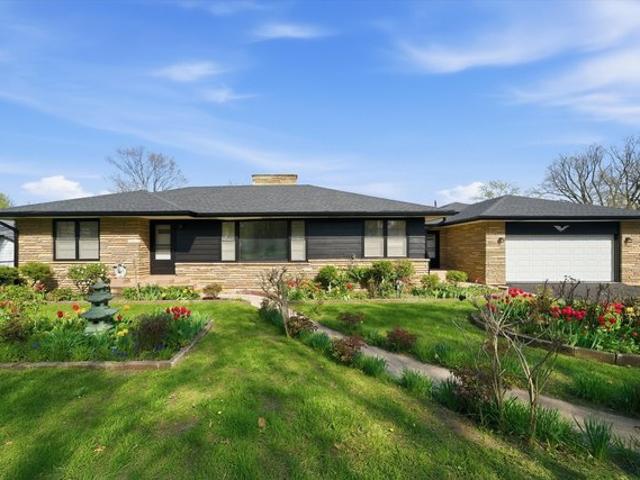 House for sale in Zion, Illinois