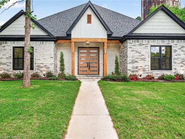 House for sale in Ark