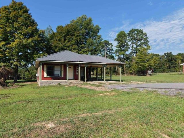 House for sale in Clinton, Van Buren County