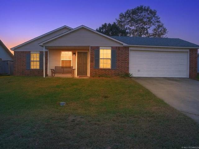 House for sale in Rogers, Oklahoma