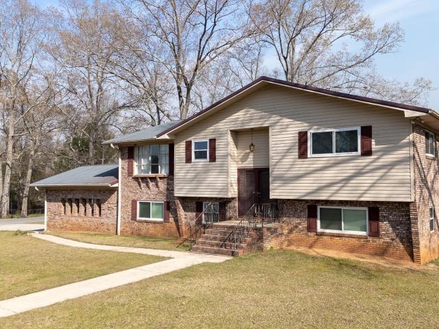 House for sale in Eastaboga, Alabama