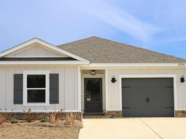 House for sale in Summerdale, Alabama