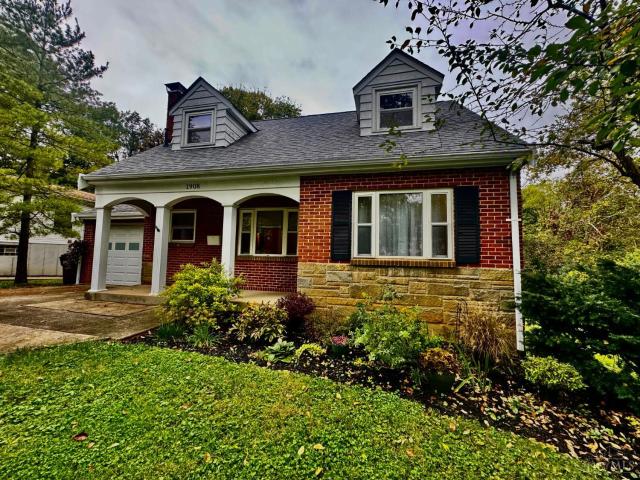 House for sale in Mount Healthy, Hamilton County