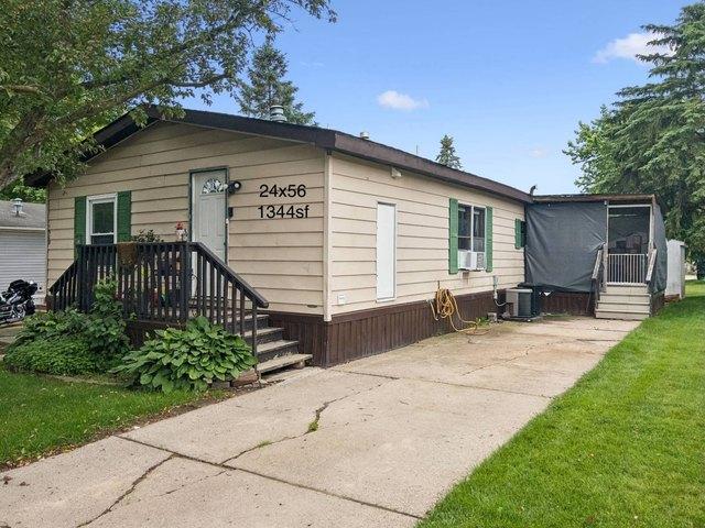 House for sale in New Hudson, Michigan