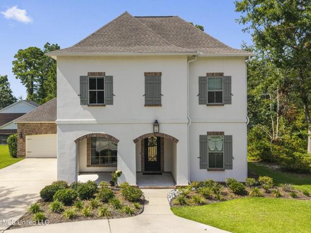 House for sale in Biloxi, Mississippi