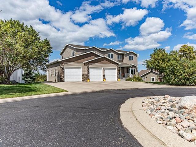 House for sale in Bismarck, North Dakota