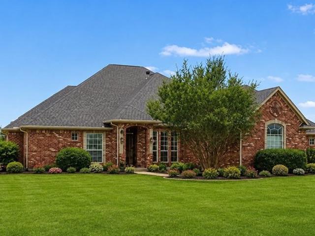 House for sale in Haslet, Texas