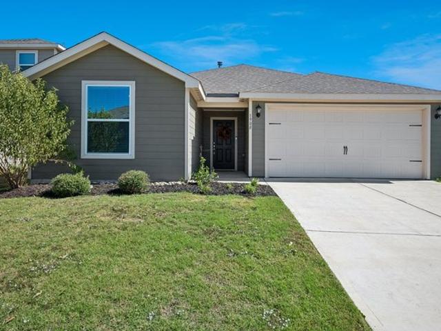 House for sale in Ponder, Denton County