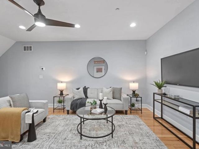 Condo for sale in Philadelphia, Philadelphia County
