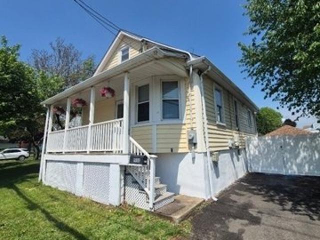 House for sale in Manville, New Jersey