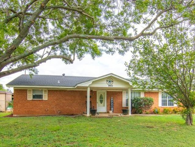 House for sale in Brownwood, Texas