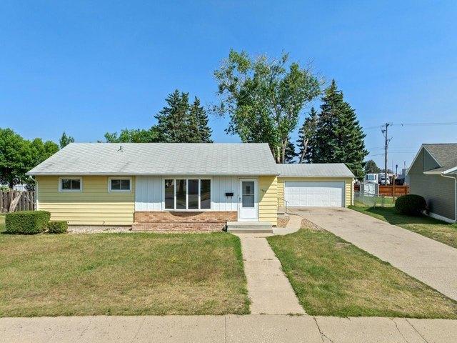 House for sale in Minot, Ward County
