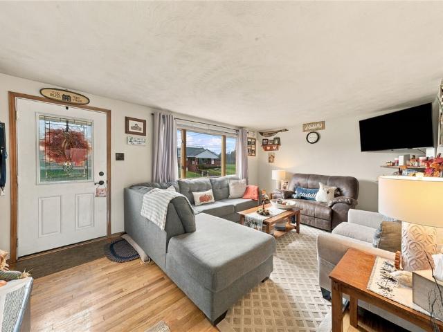 House for sale in North Apollo, Armstrong County