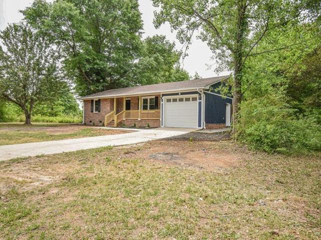 House for sale in Starr, South Carolina