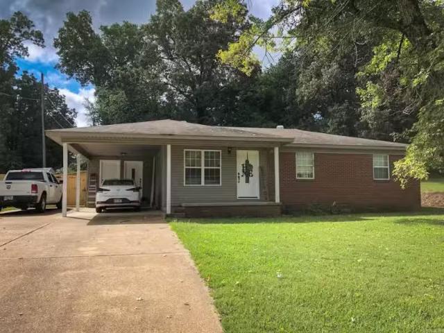 House for sale in Wynne
