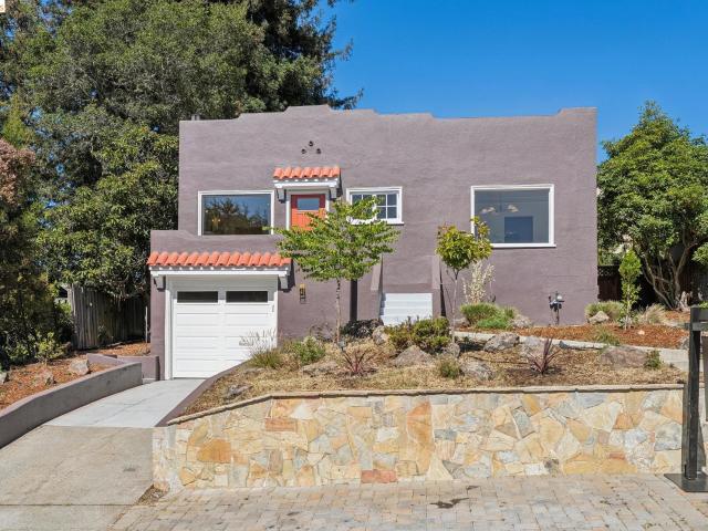 House for sale in Berkeley, Alameda County