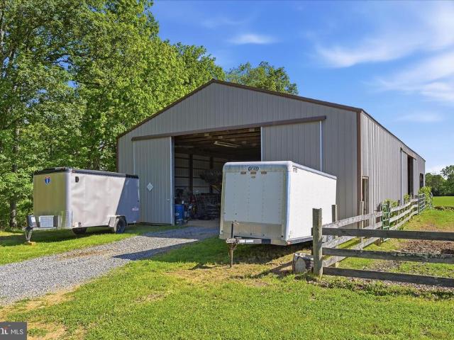 House for sale in Berkeley Springs, West Virginia