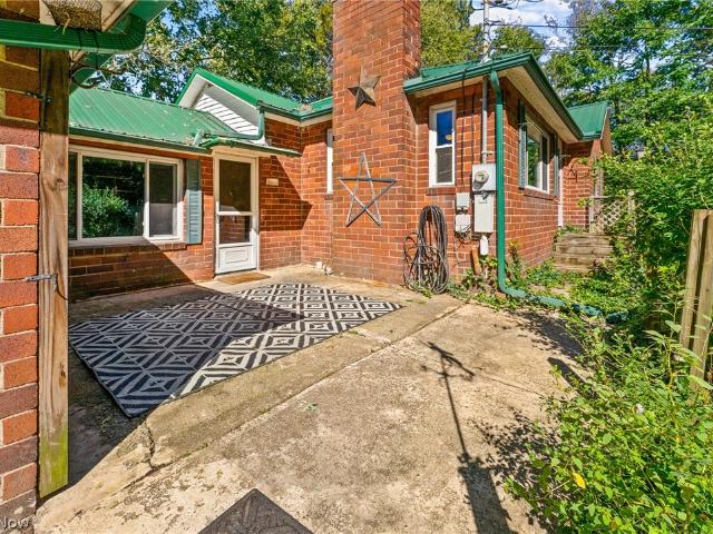 House for sale in Unity, East Palestine