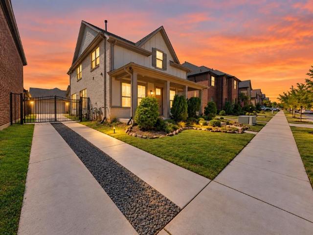 House for sale in Van Alstyne, Grayson County