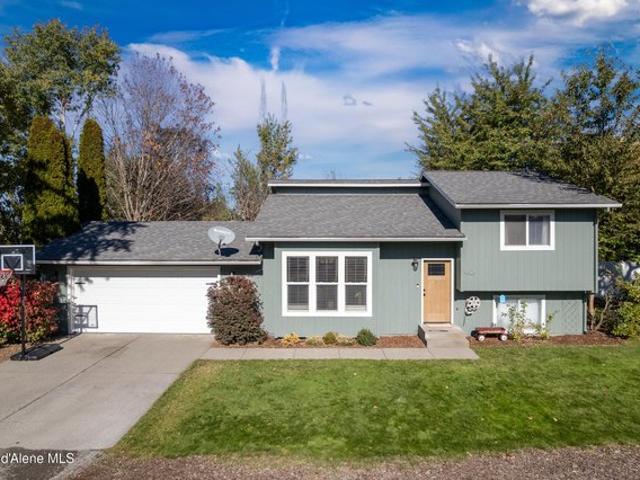 House for sale in Hayden, Idaho