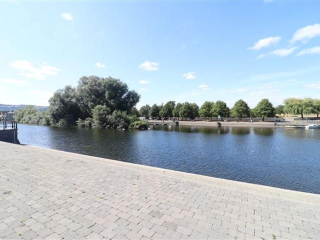 Apartment for sale in Carlow, North Tipperary