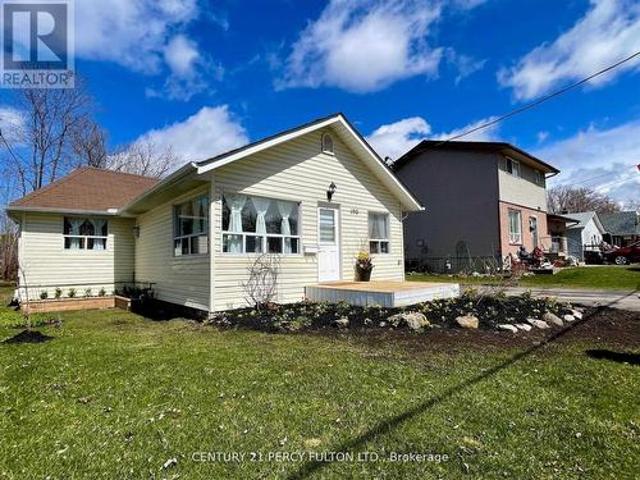 House for sale in Georgina