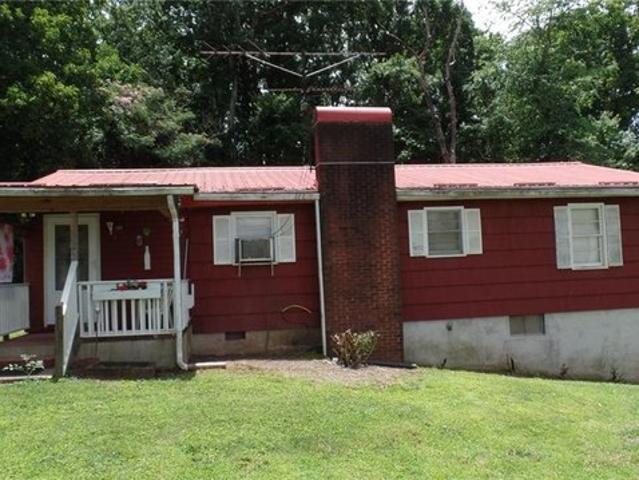 House for sale in Elkin, North Carolina