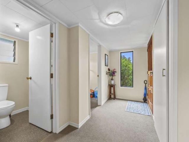 House for sale in Otakou
