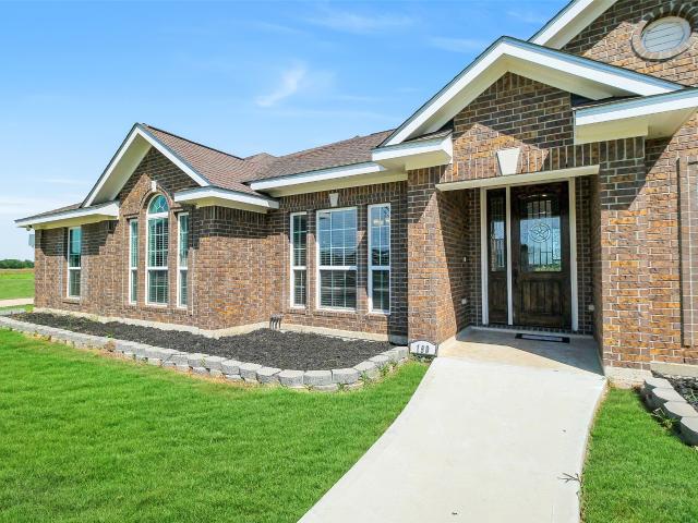 House for sale in East Bernard