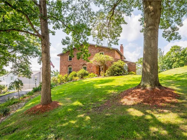 House for sale in Venetia, Pennsylvania